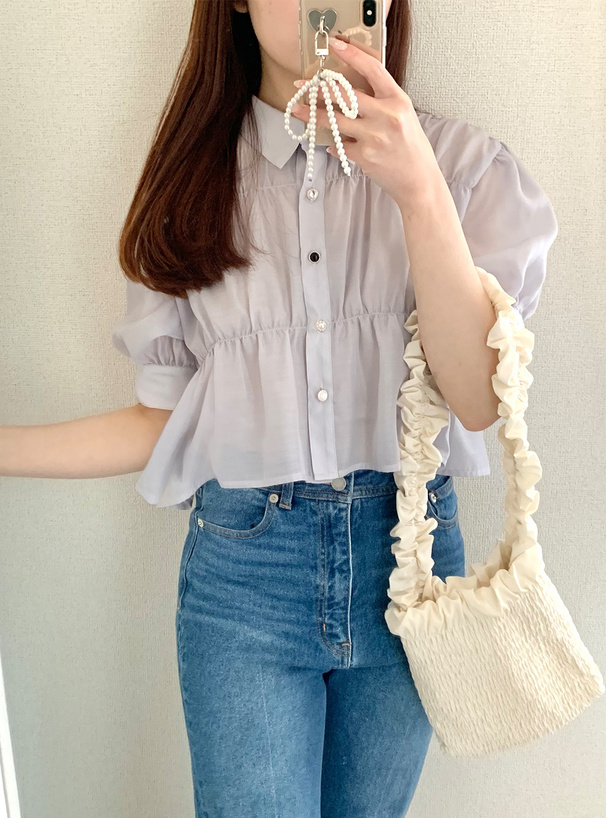 デザインボタンシャーリングシアーブラウス