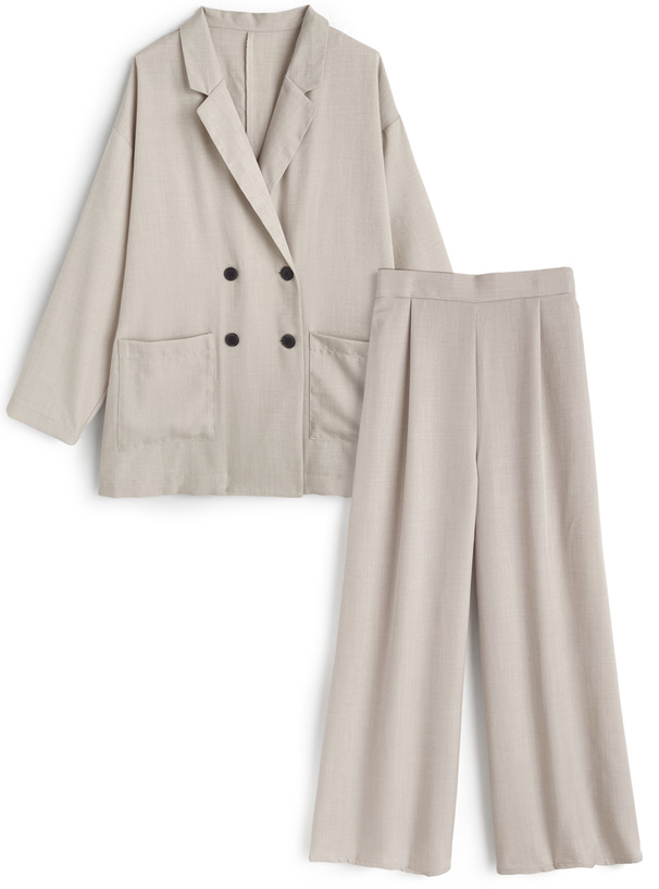 テーラードジャケット×ワイドパンツセットアップ