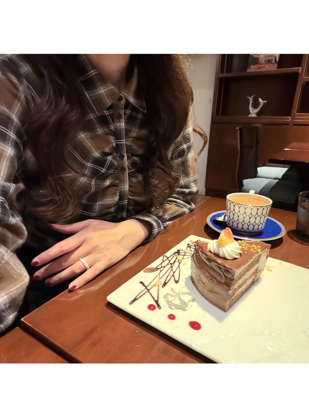チェック柄フロントギャザーブラウス