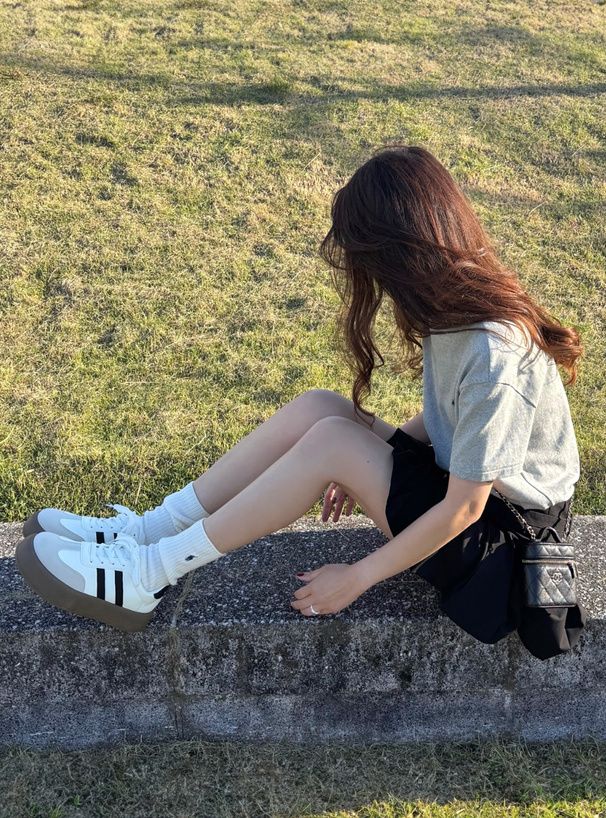 厚底ラインスニーカー