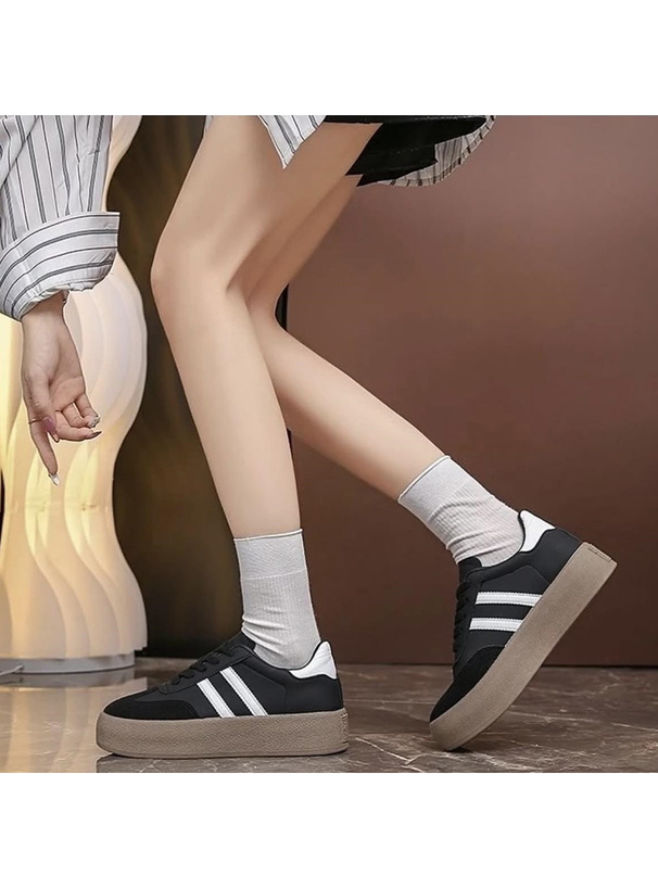 厚底ラインスニーカー