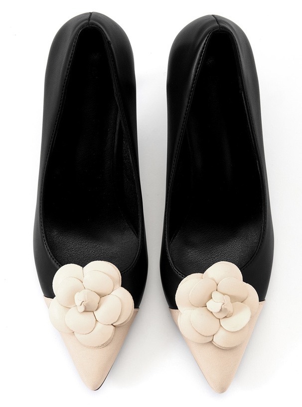 フラワーパンプス