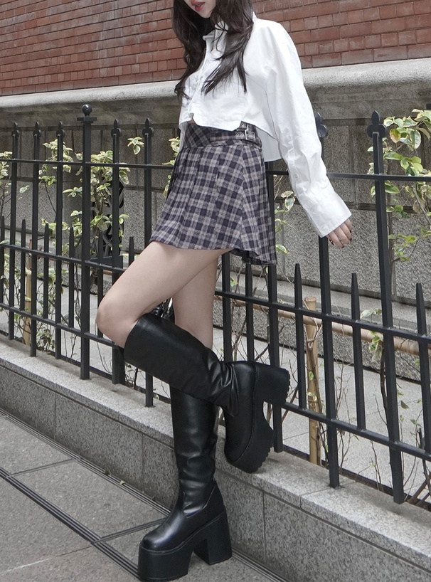 厚底ヒールレザーロングブーツ