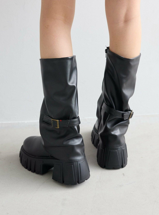 厚底カバーベルトブーツ