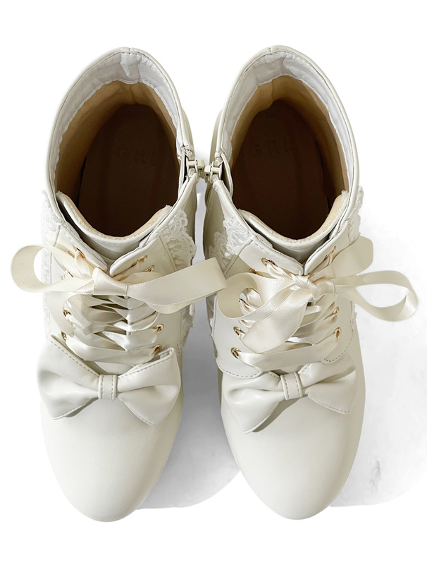 リボンレースアップショートブーツ