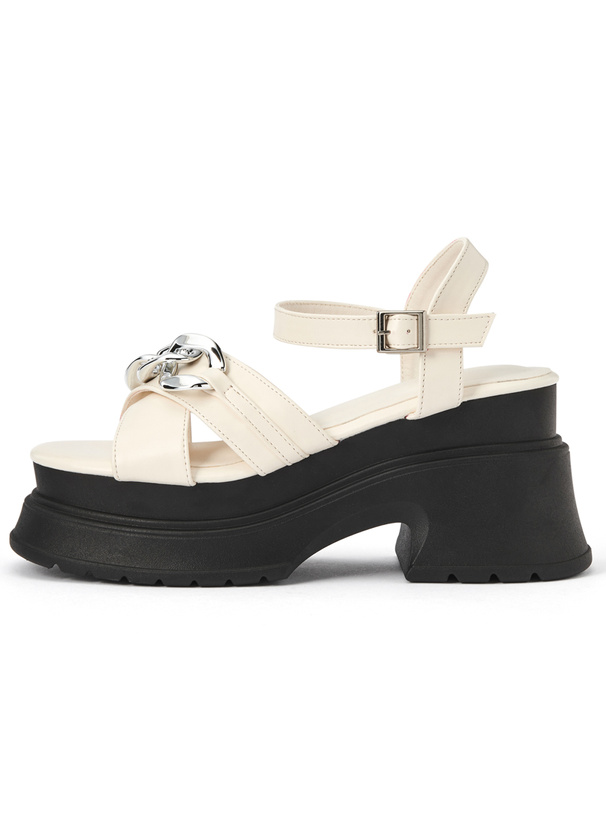 チェーン厚底サンダル