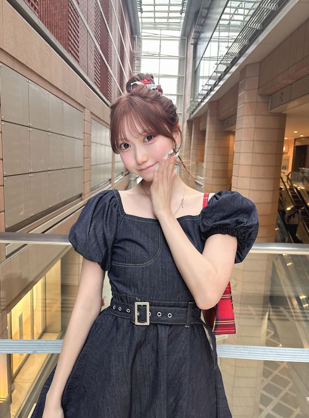 ベルト付きデニムミニワンピース