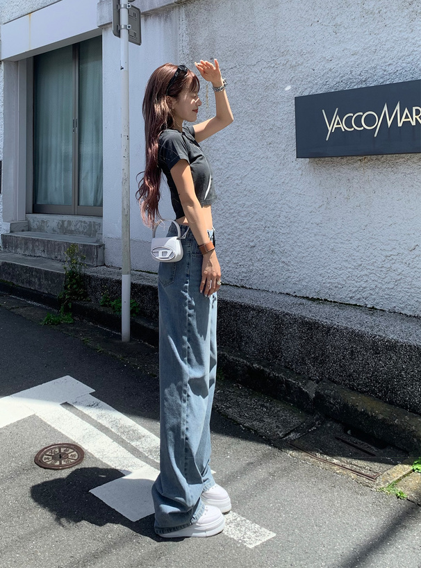 ストレートワイドデニムパンツ