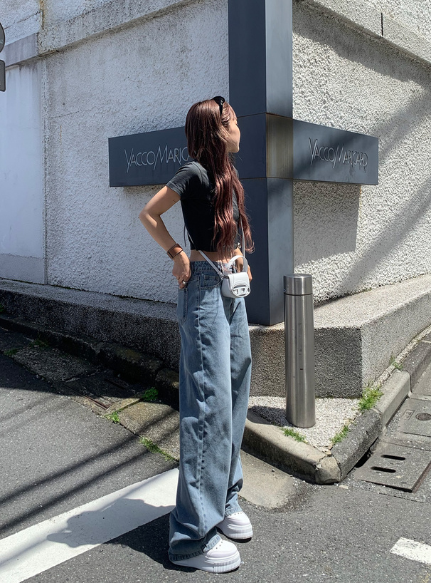 ストレートワイドデニムパンツ