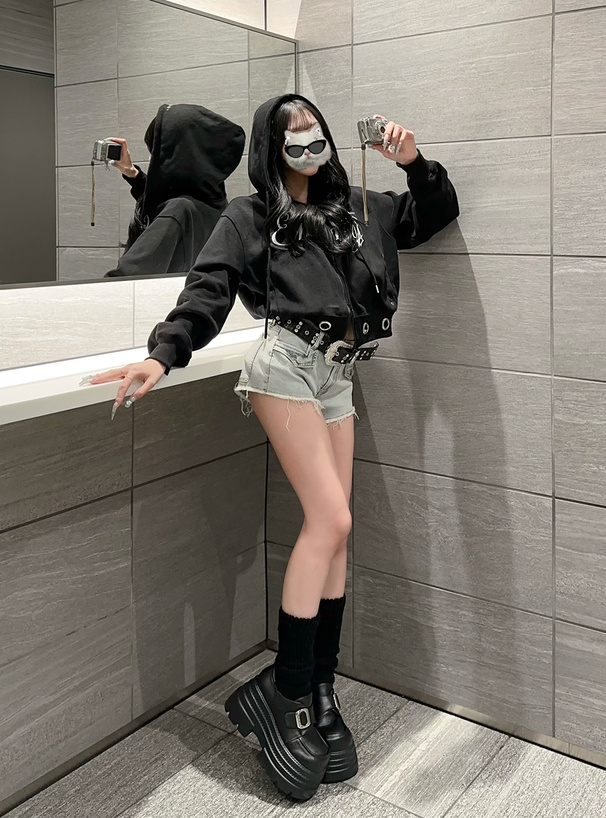 ローライズフリンジデニムショートパンツ