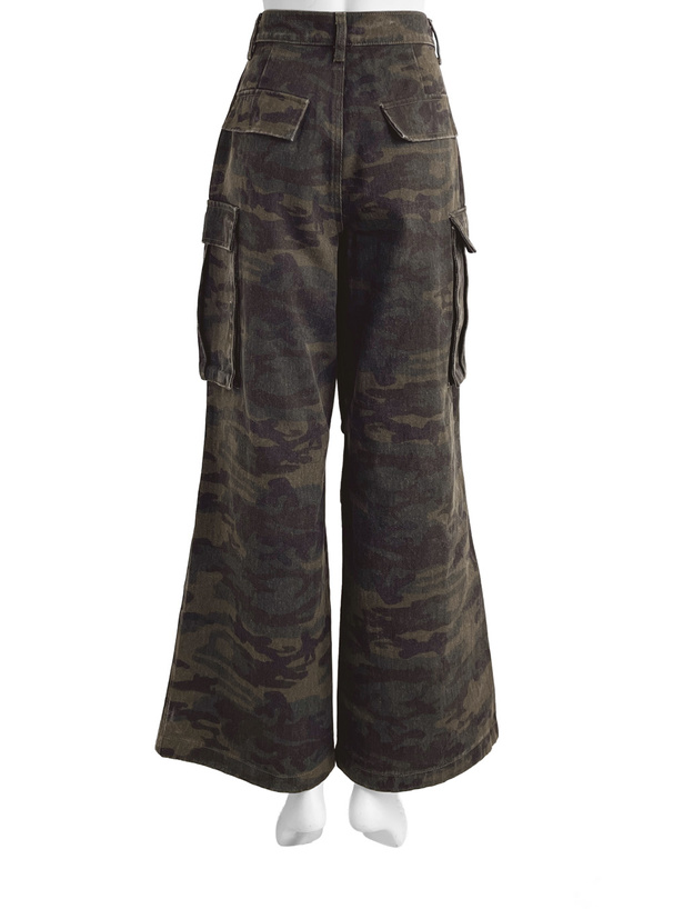 ILLIT アイリット BEBカモフラージュ柄カーゴワイドパンツ