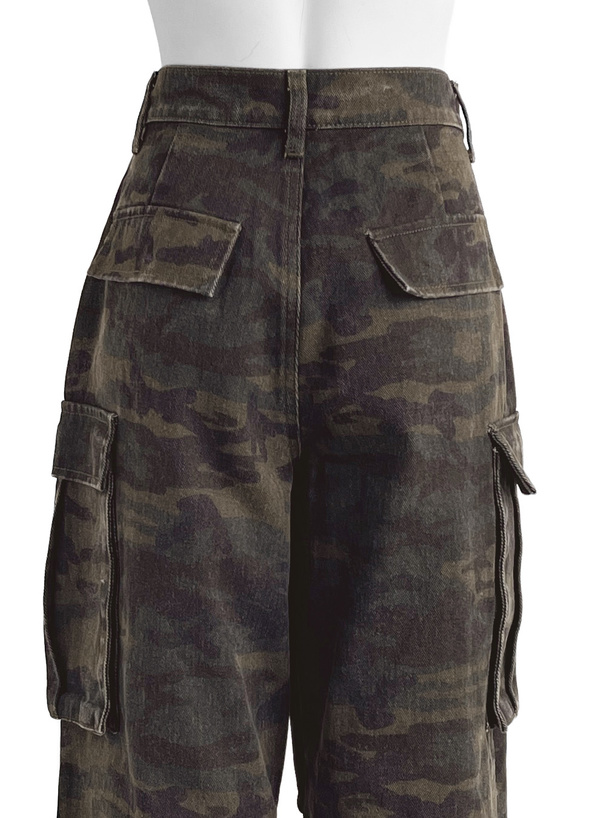 ILLIT アイリット BEBカモフラージュ柄カーゴワイドパンツ