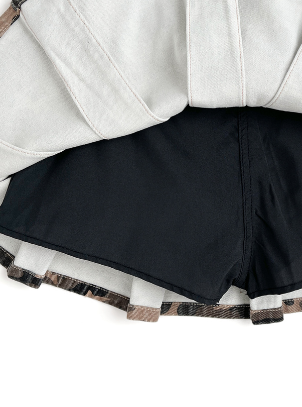 インパン・ベルト付きカモフラージュ柄プリーツミニスカート