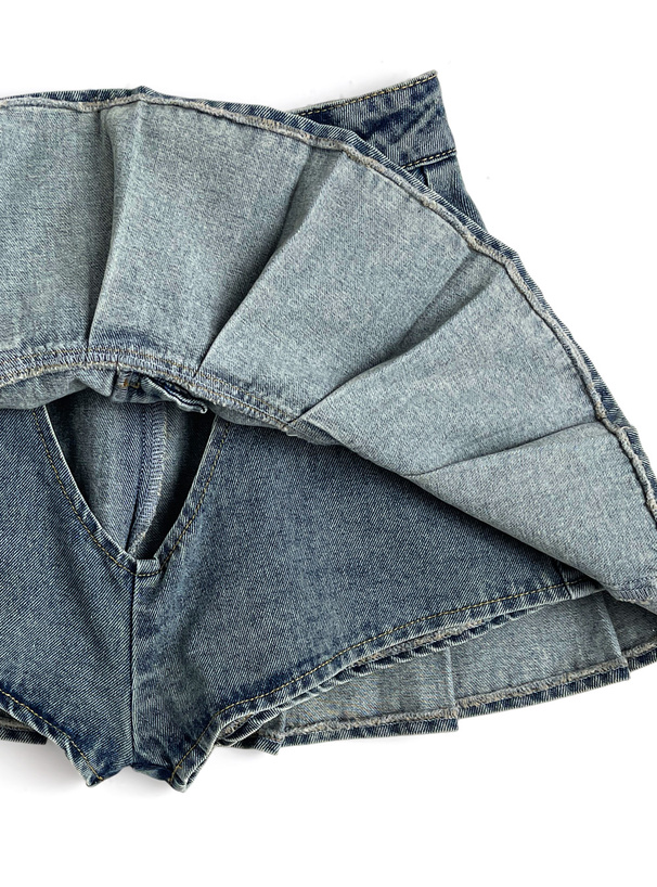 インパン・ベルト付きデニムプリーツスカート