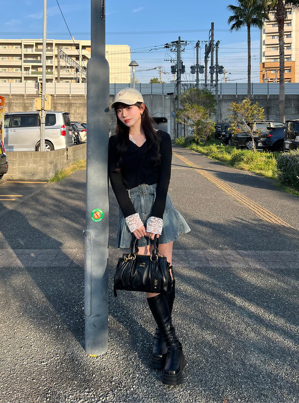 インパン・ベルト付きデニムプリーツスカート