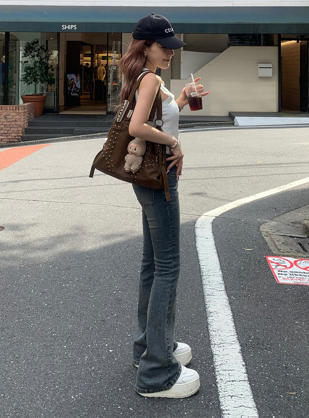 セミフレアデニムパンツ