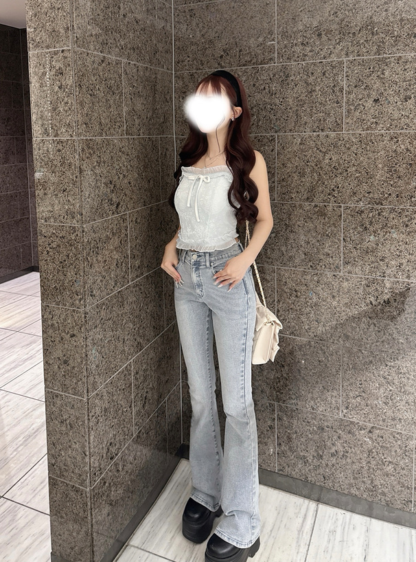 フレアデニムパンツ