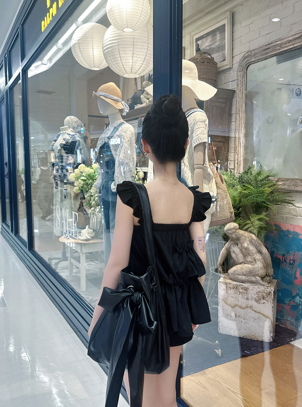 レザーリボンショルダーバッグ