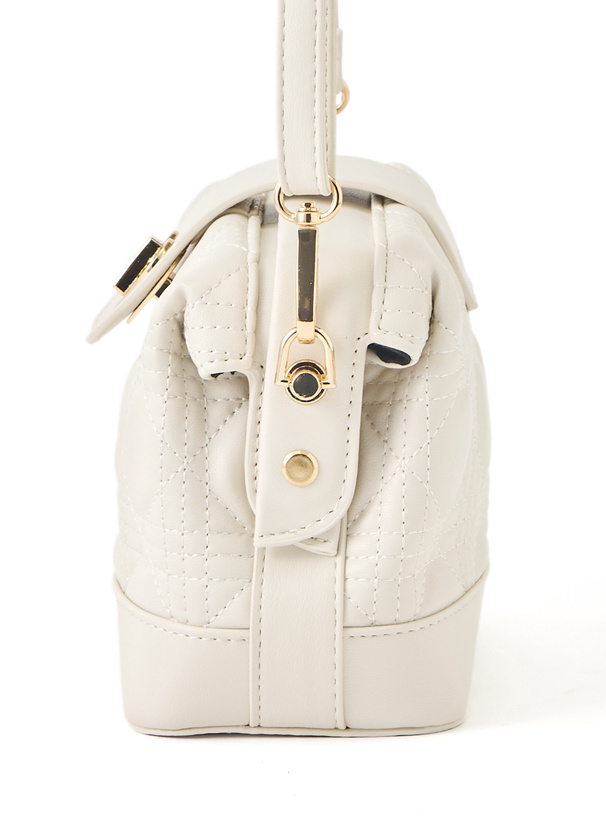 キルティングショルダーバッグ