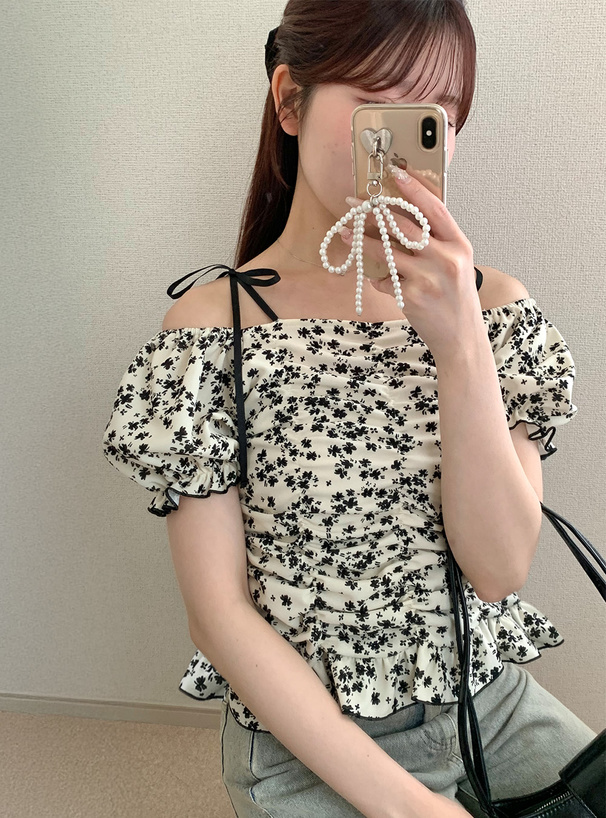 2Way花柄シャーリングブラウス
