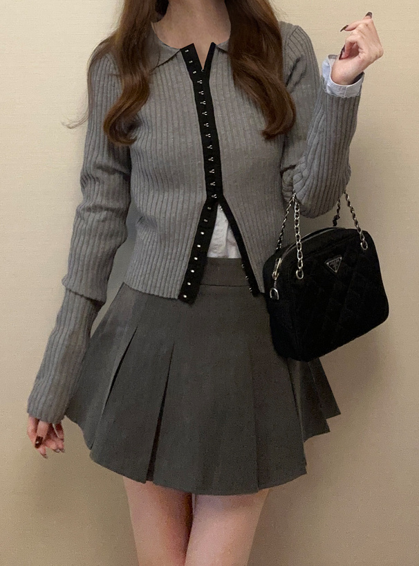 ホックデザインニットトップス