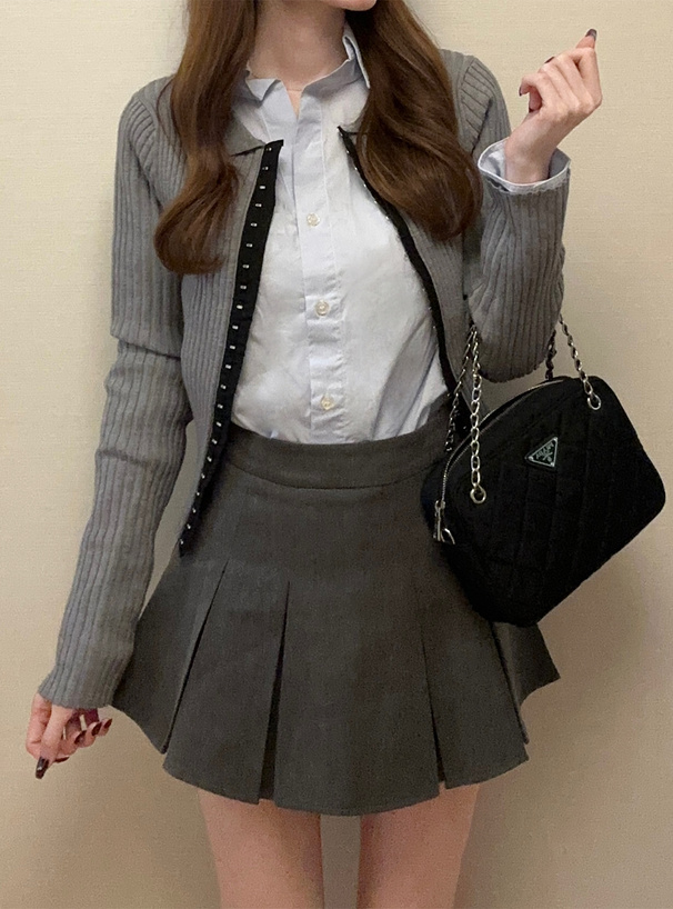 ホックデザインニットトップス