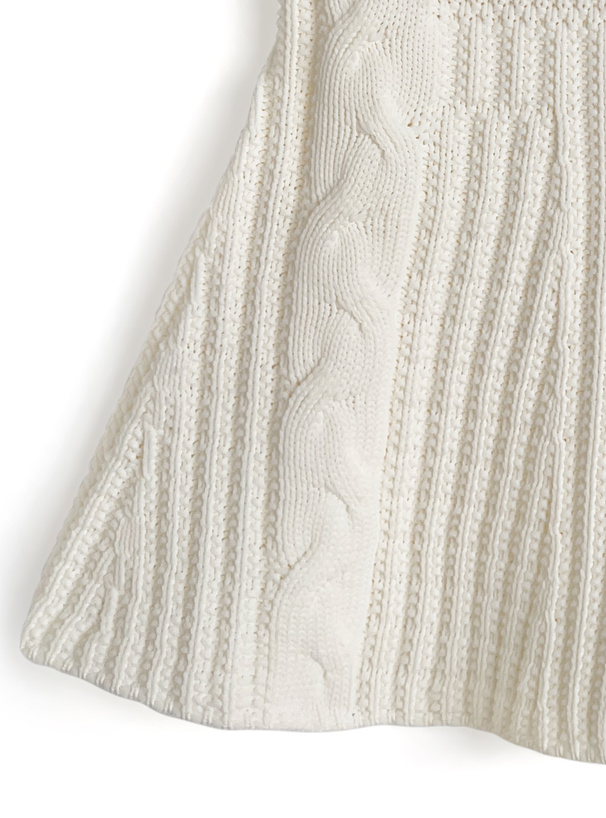 ケーブル編みペプラムノースリーブニットトップス