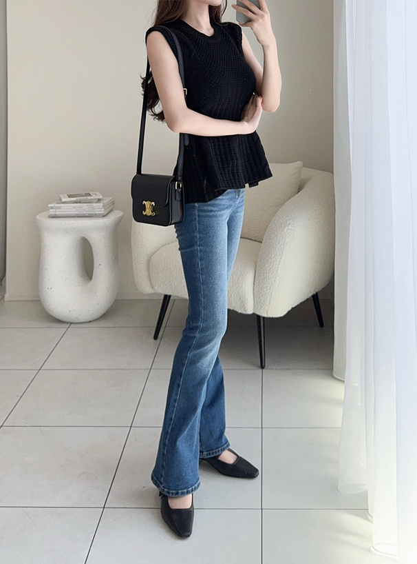 ケーブル編みペプラムノースリーブニットトップス