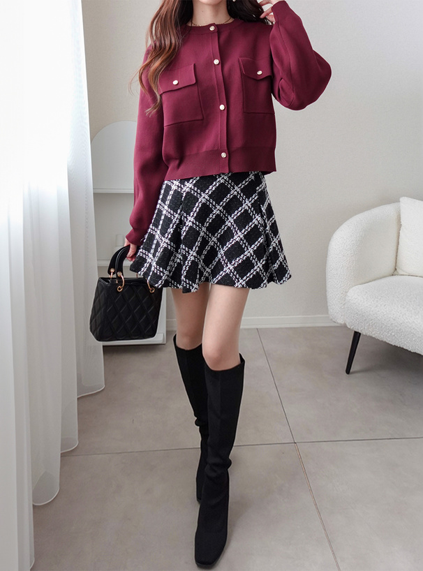 ゴールドボタンニットカーディガン