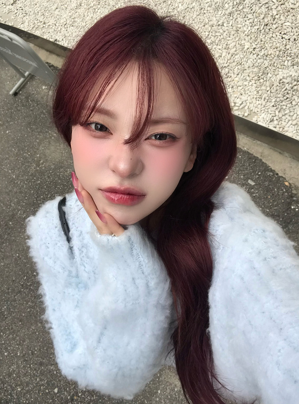 シャギーショート丈ニットトップス