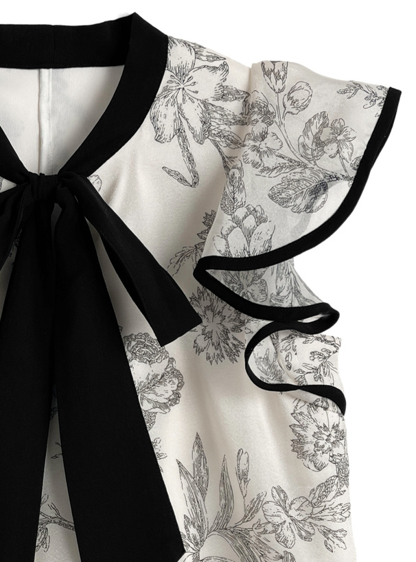 花柄ボウタイノースリーブブラウス