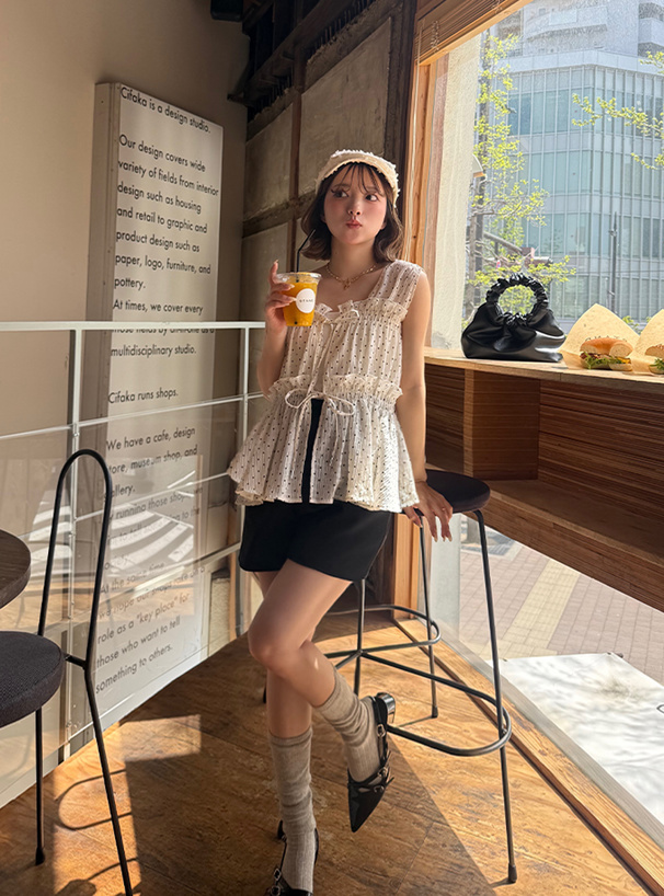 ドット柄シャーリングリボンノースリーブシアートップス