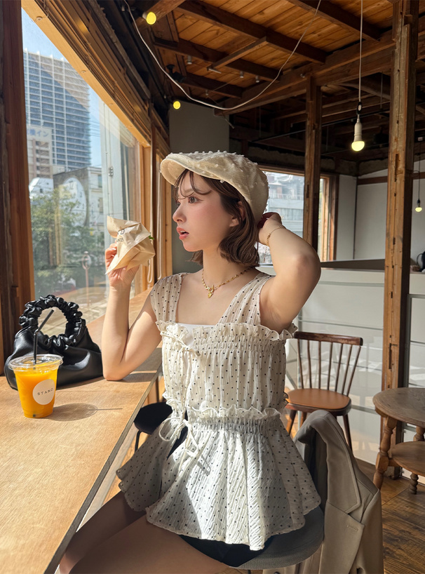 ドット柄シャーリングリボンノースリーブシアートップス