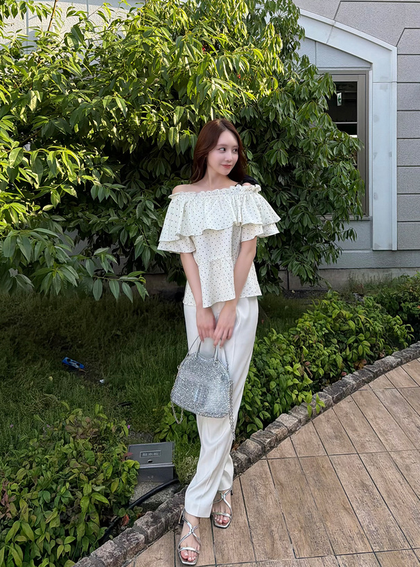 2Wayドット柄ショルダーリボンフリルブラウス