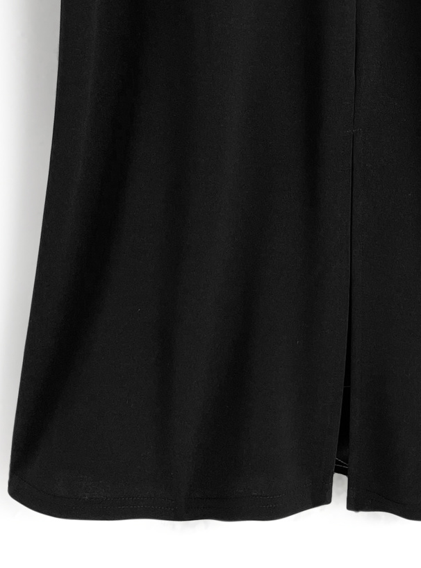 アシンメトリーレースヘムロングスカート