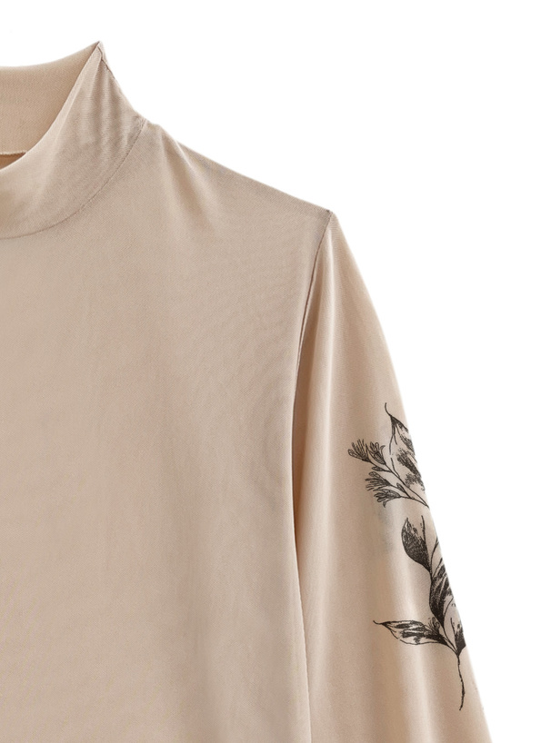 ローズタトゥーシアートップス