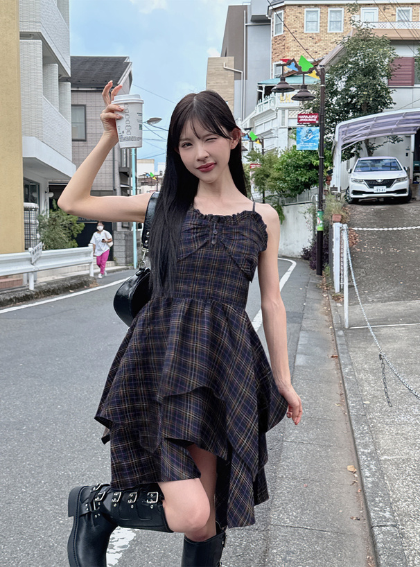 チェック柄イレヘムフレアキャミワンピース