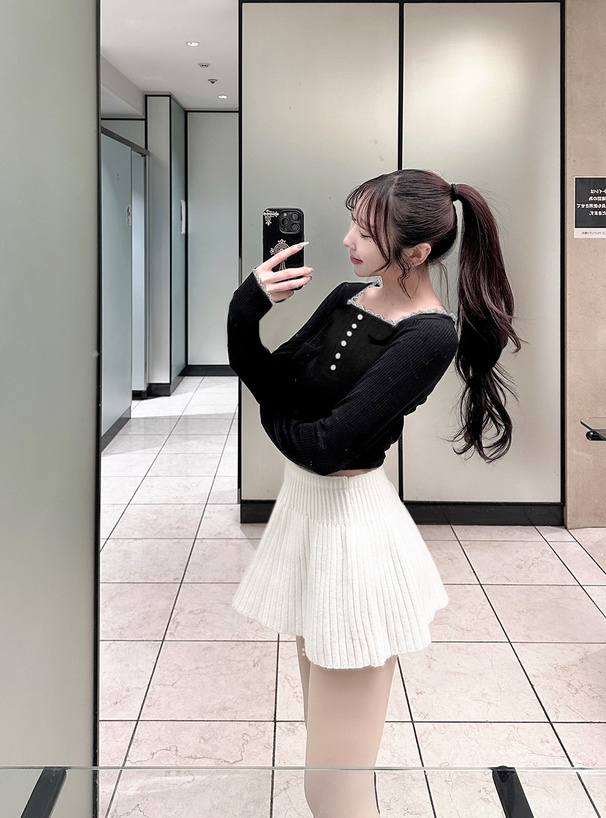 ヘンリーネックレースリブトップス