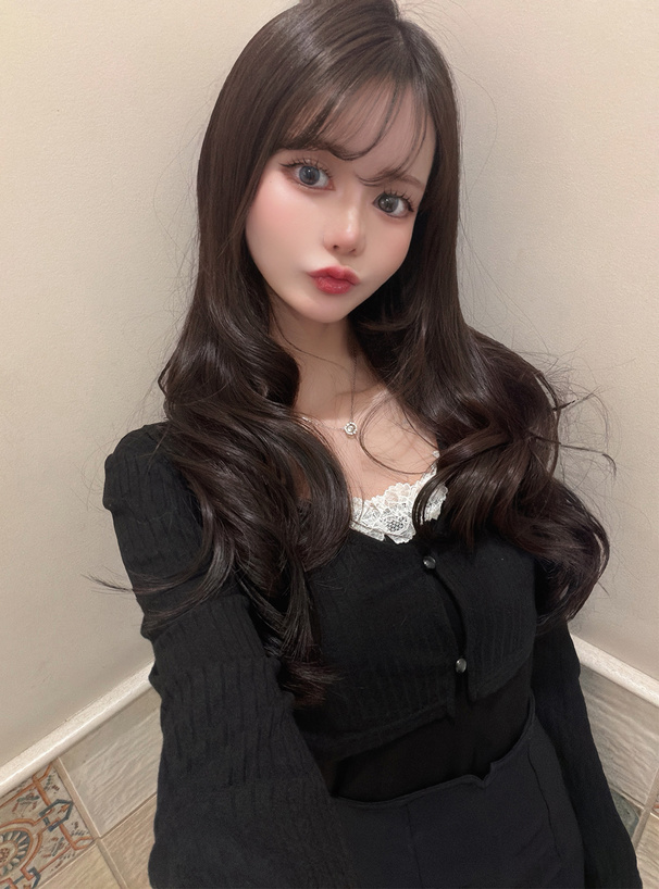 クロップド丈カーディガンxレースキャミソールアンサンブル