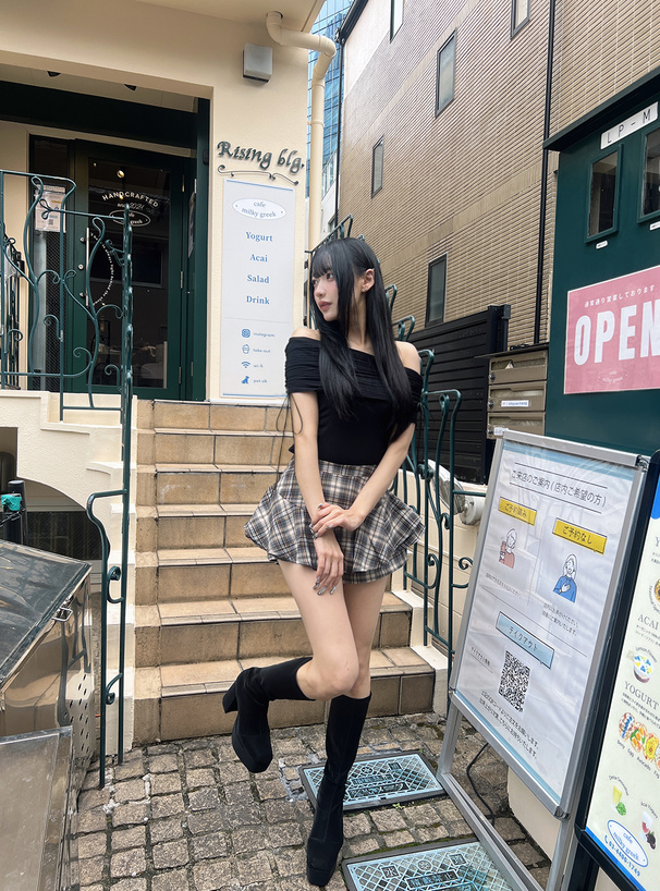 サイドドロストリボンオフショルトップス