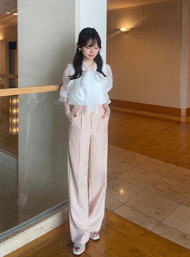 センタープレスストレートパンツ