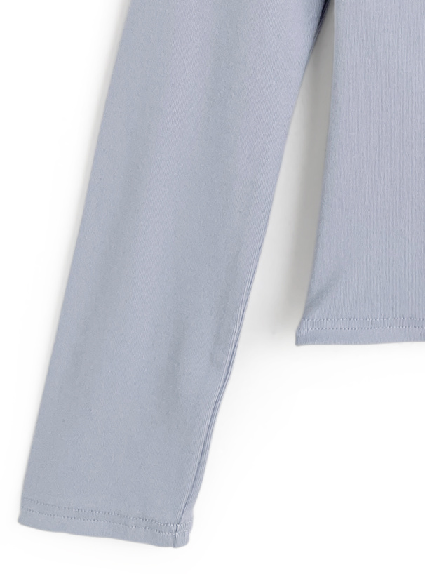 チュールドッキングドレープオフショルダートップス