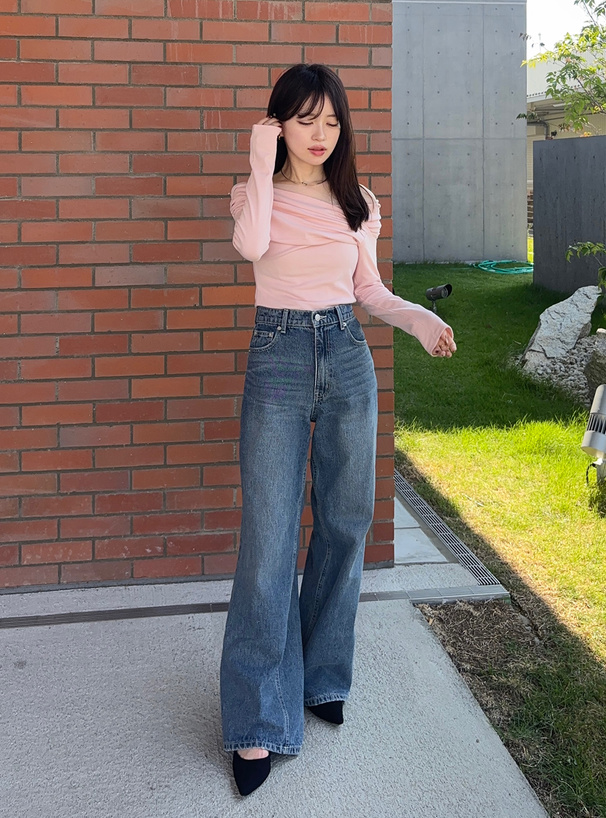 チュールドッキングドレープオフショルダートップス