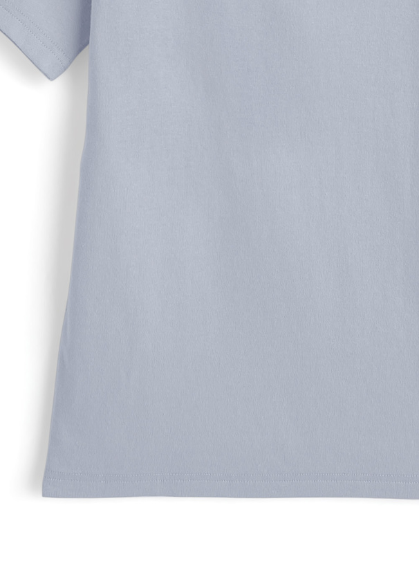 クルーネックTシャツ