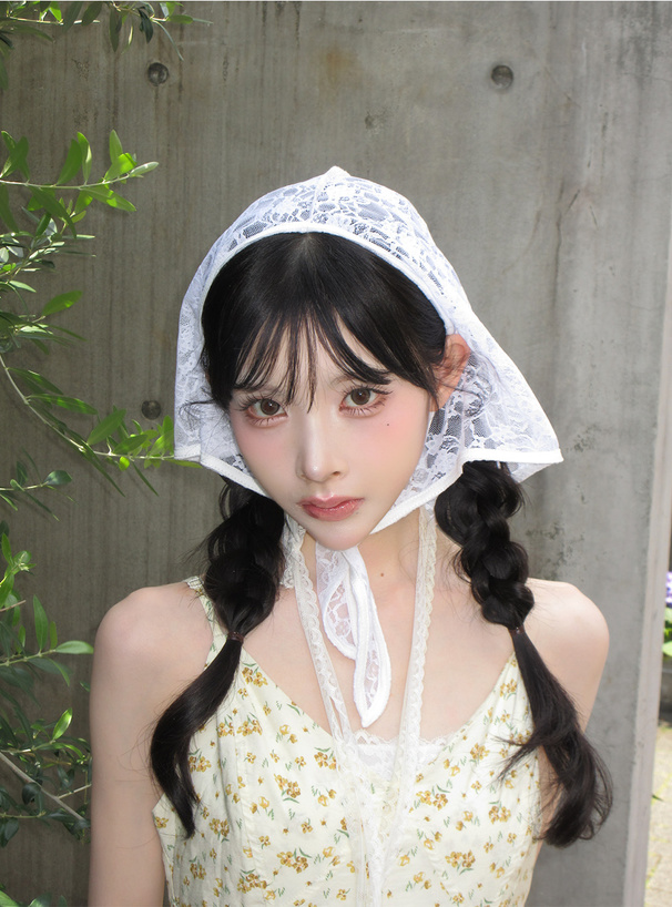 レースバブーシュカ