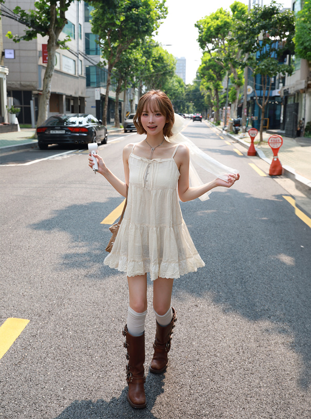 レースフリルキャミソールミニワンピース