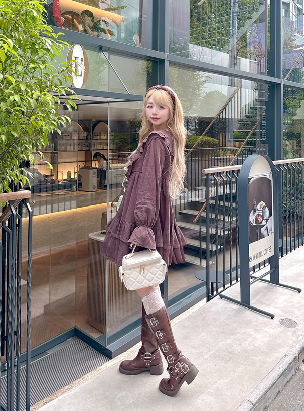 最終値下げ pium レースフリルティアードミニワンピース レースフリルティアードミニワンピース – pium