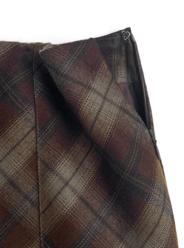 インパン裏地付きチェック柄タイトミニスカート