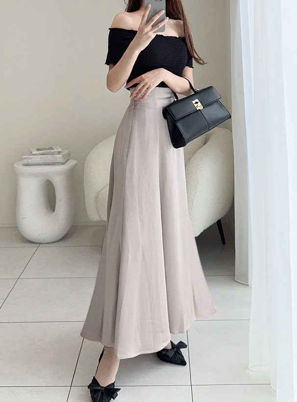 ハイウエストサテンフレアスカート