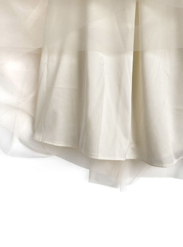 ボリュームチュールフレアロングスカート